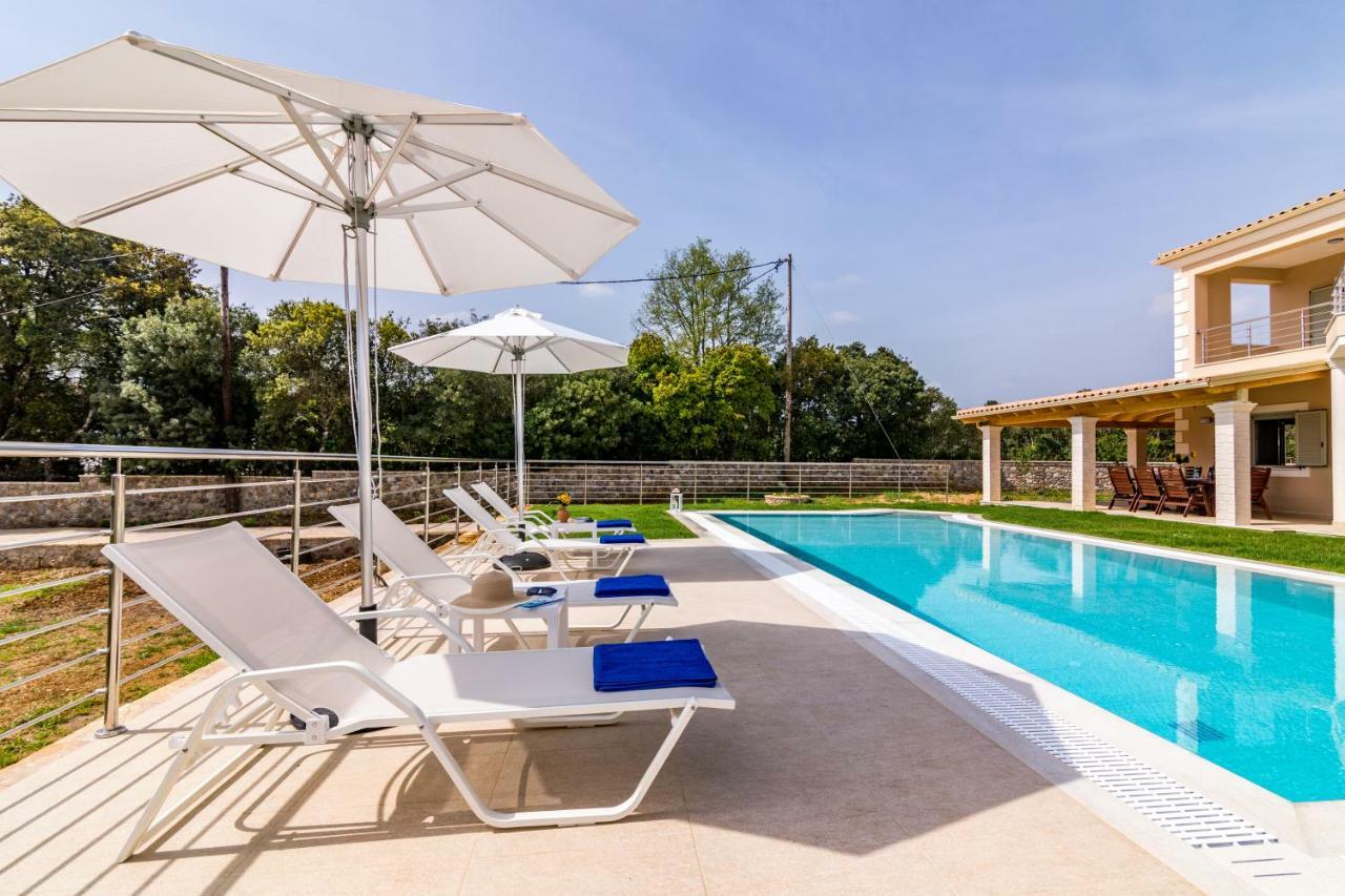 Villa Johnnie Poulades Екстер'єр фото
